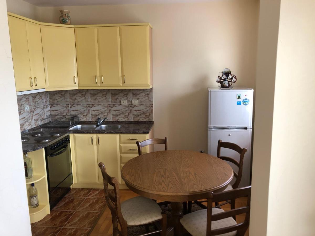 Apartman Djina Vrnjačka Banja Esterno foto