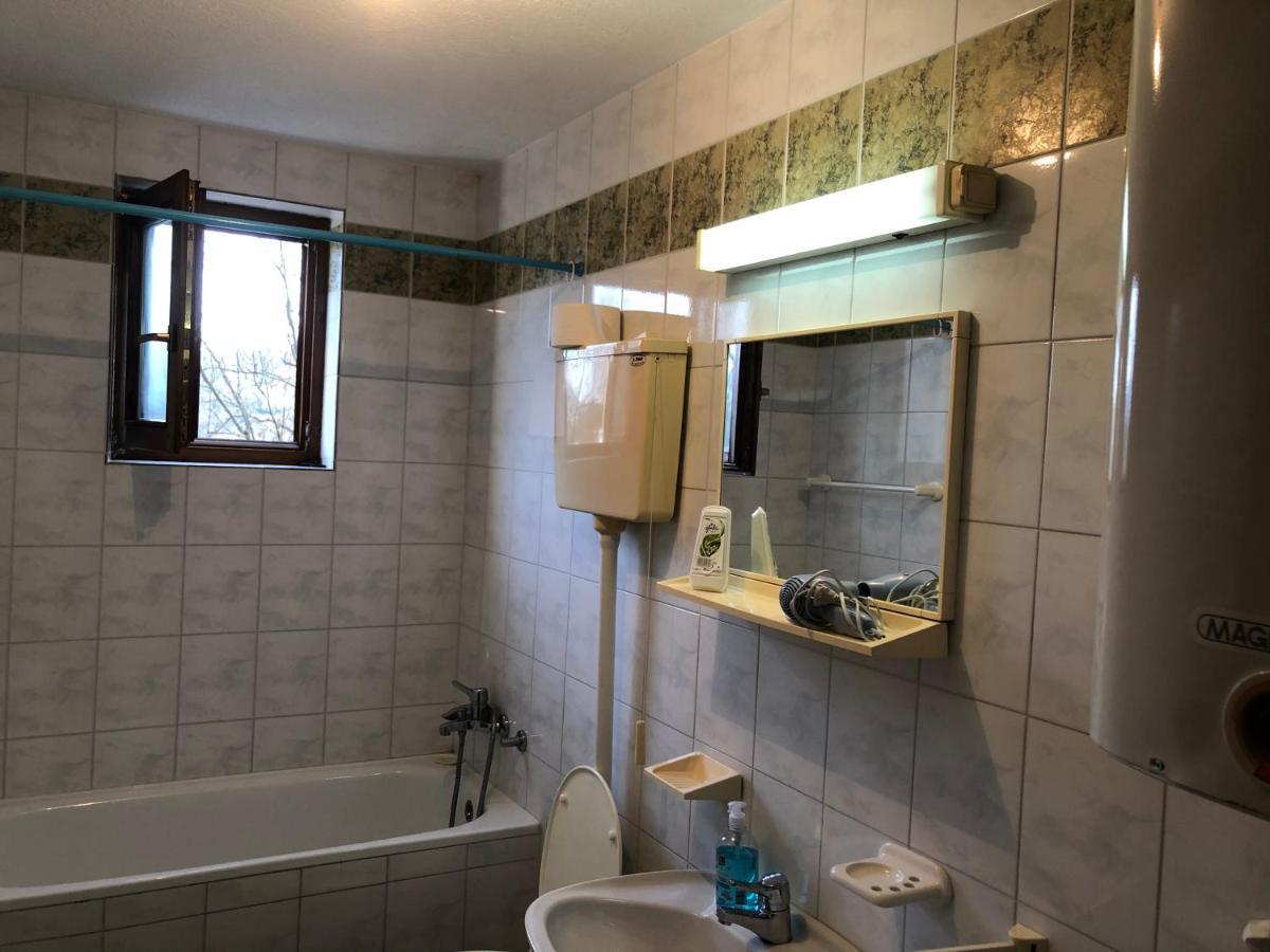 Apartman Djina Vrnjačka Banja Esterno foto
